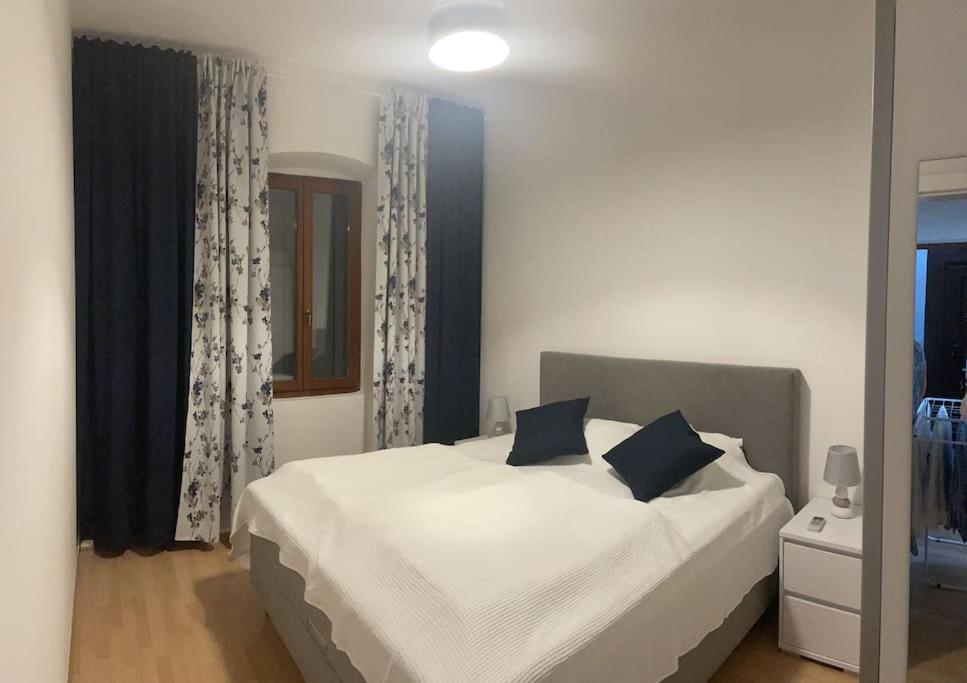 Elena Apartamento Rovinj Exterior foto